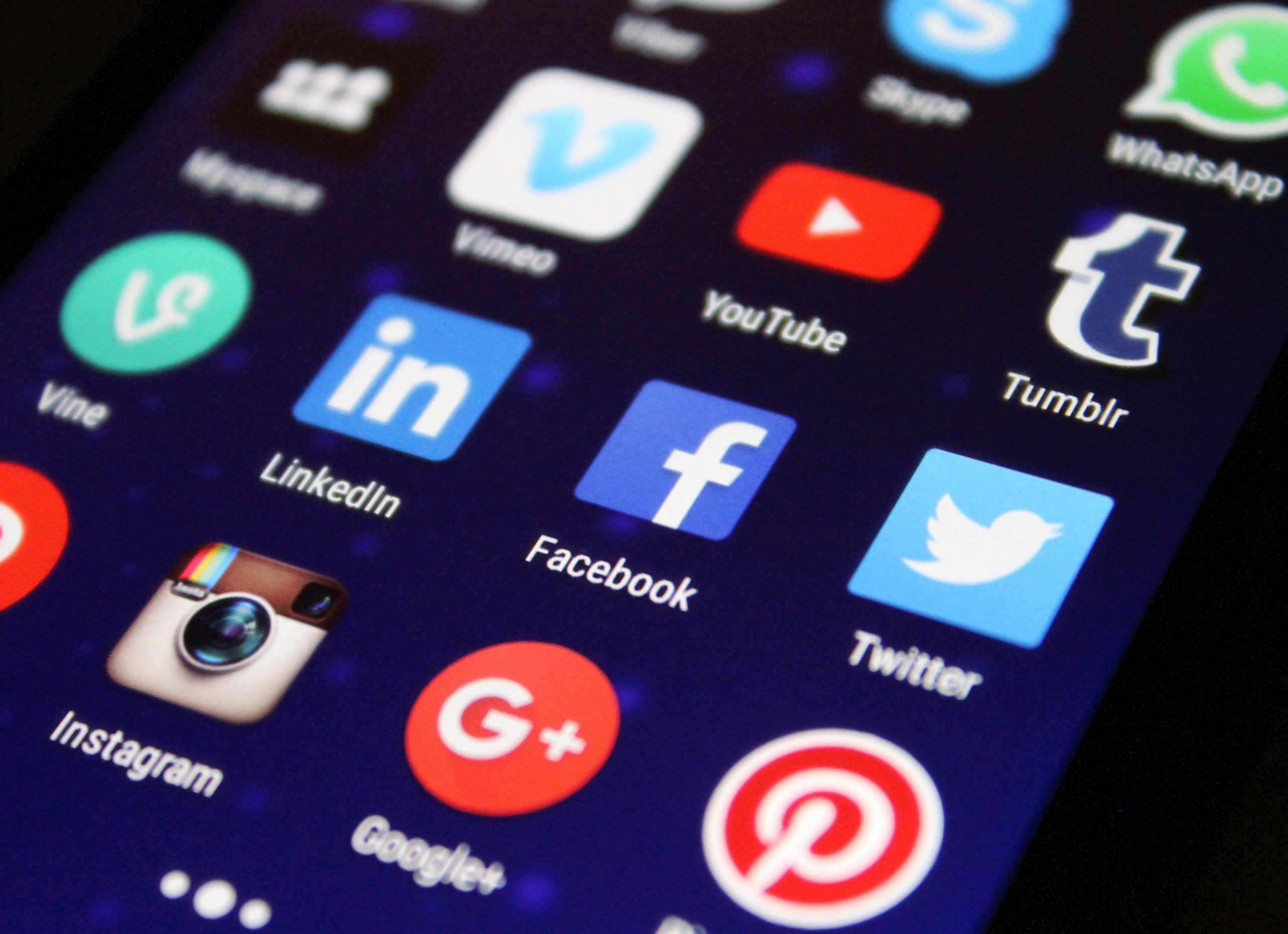 Unlocking Growth: The Art & Science of Social Media Marketing | eCommerce Edge Digest | Social Media Marketing